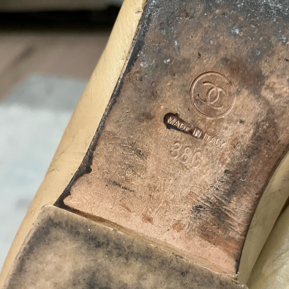 CHANEL Beige Loafers - Picture 8 of 11